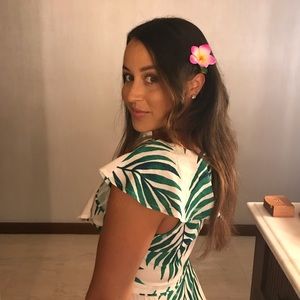 Meet your Posher, Talia